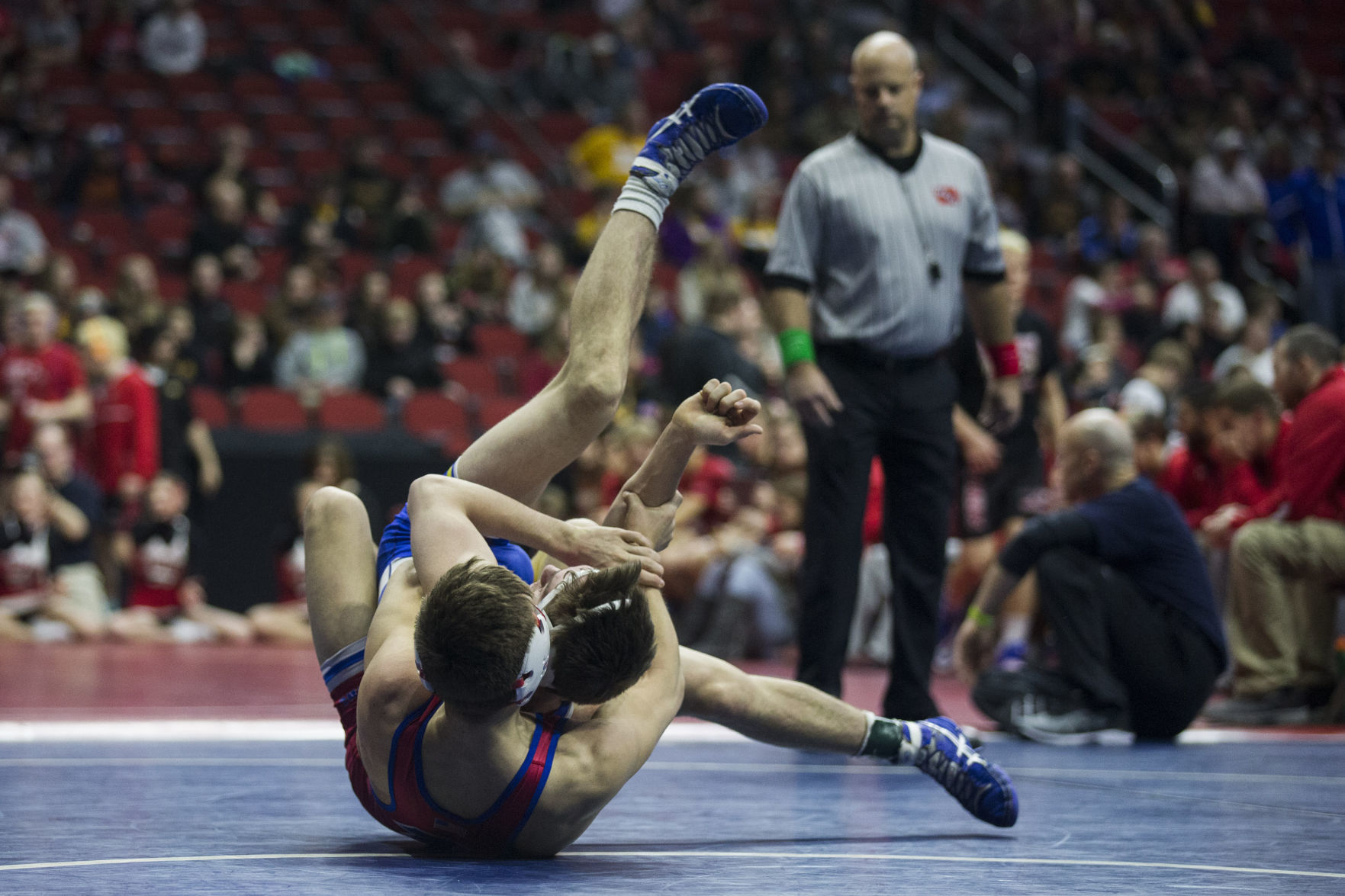 021418DMR-dual-wrestling-5
